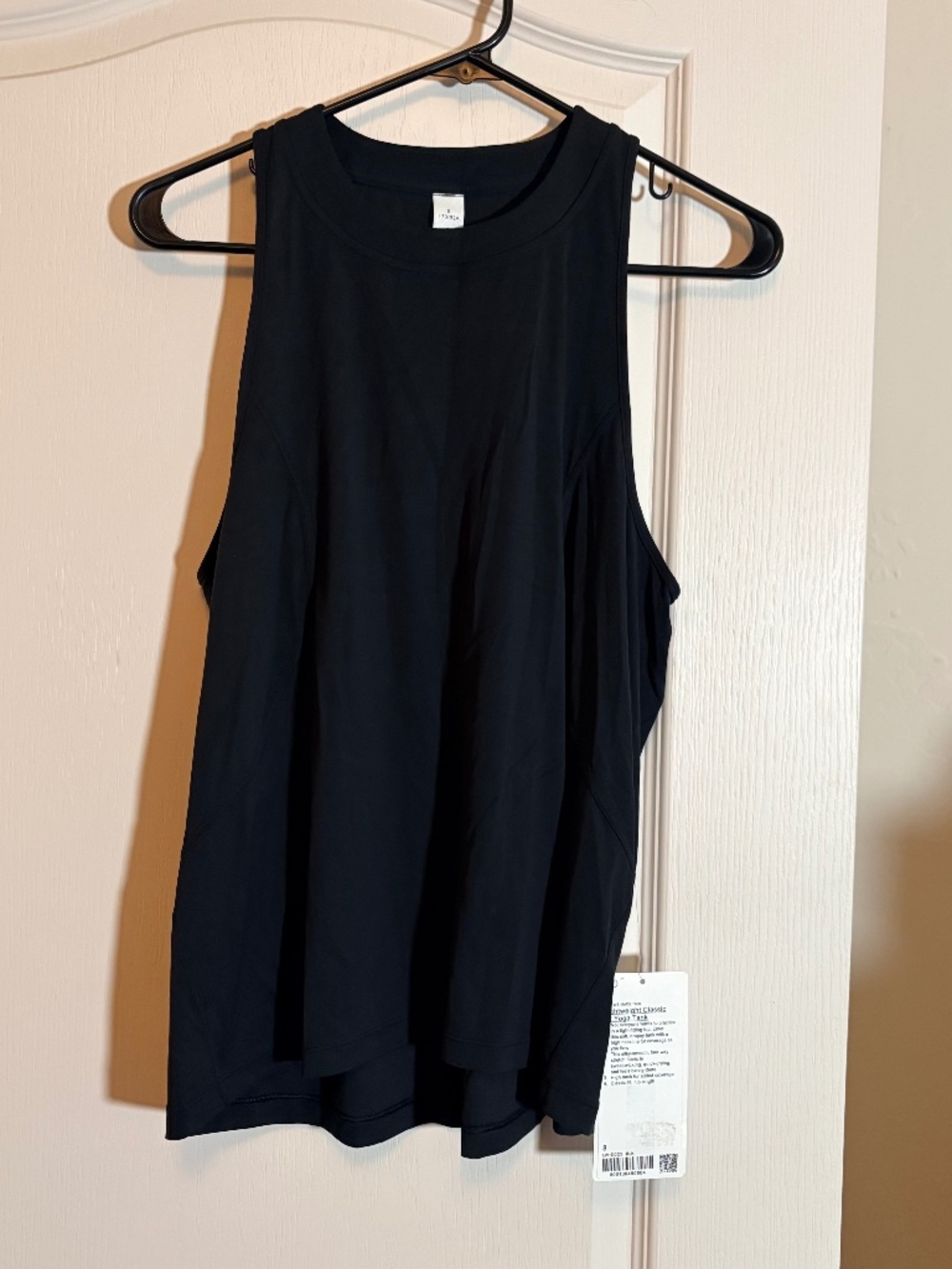 Lululemon Lightweight Classic Fit Yoga Tank, NWT SZ 8